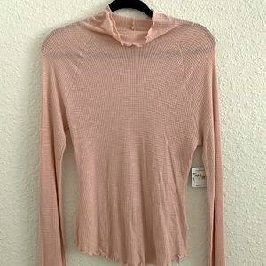 NWT Free People mock neck thermal rose